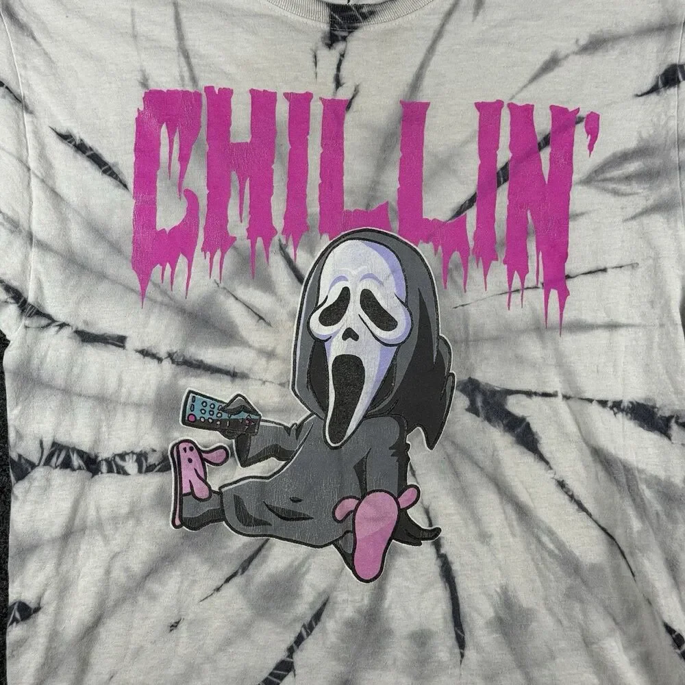 GHOSTFACE SCREAM BUNNY SLIPPERS CHILLIN - SMALL GRAY TIE-DYE T-SHIRT K313